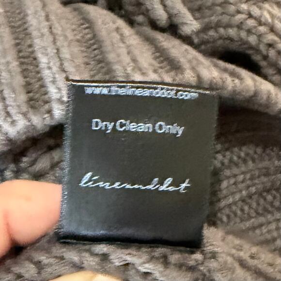 Line & Dot Jasper Fringe Sweater S Gray Cable Knit CottageCore CabinCore NWT - Picture 9 of 9